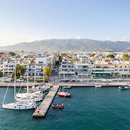 Infinite Blue ,centro Marina A1 Каламата
