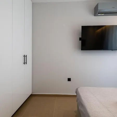 Апартаменты Infinite Blue ,centro Marina A1 Каламата
